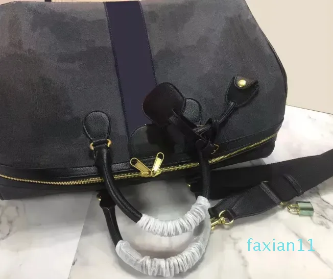 Leather Giant Duffel Bags Luxury Designers Handbag Women Speedy Travel Bag Large Capacity Traveling Shoulder Purse 547953 700762 625768 474131 696039