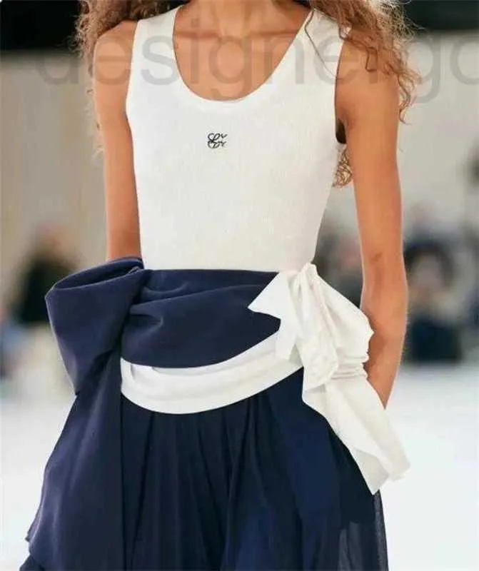 Kvinnors t-shirt designer designer anagram-embroidered bomullsblandning shorts kjolar yoga kostym två bit klänning bh väst damer solid vintage t shirt femme 8j5r