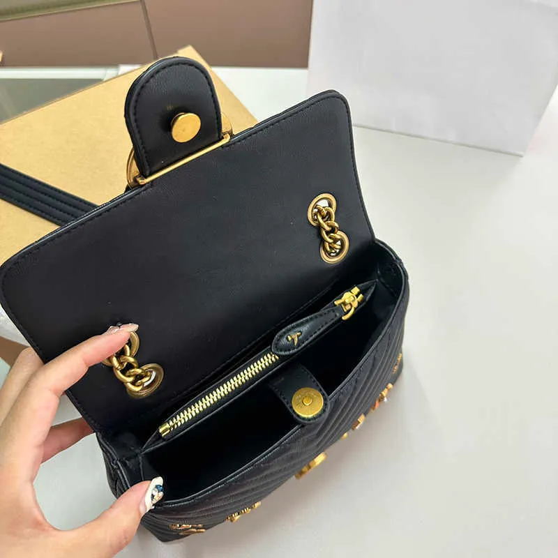 DHgate.com:Piko Designer Cherry Leather Chain Crossbody