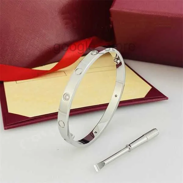Tennisarmband Luxe armbanden Heren Dames Valentijnsdag 18k Vergulde Reisziekte Kralen Sieraden Designer89mv