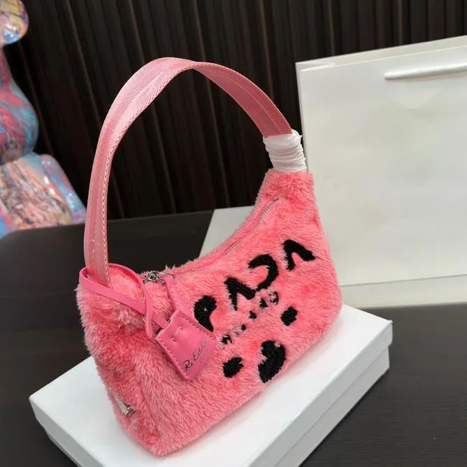 Designer Hobo Lamb Wool Woman Handbags Cute 23WF Winter Small Totes Purses Soft Fluffy Underarm Fashion Shoulder Bag Letter with Box 231206