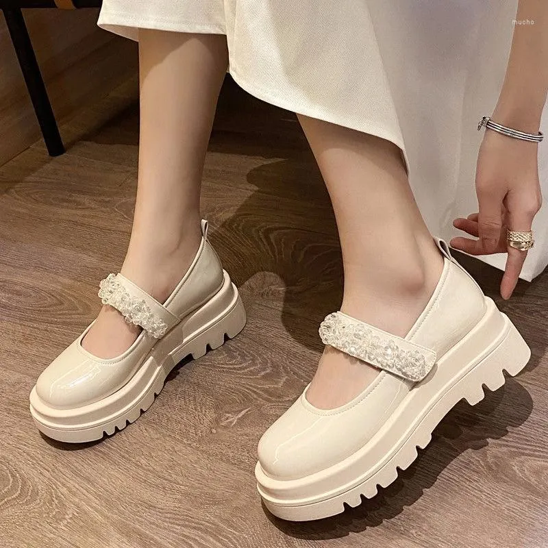 Klänningskor Mary Jane Women Leather Rhinestone 2023 Spring Summer Loafers LadiestHick Heel Platform Wedge Girl Big Size 43