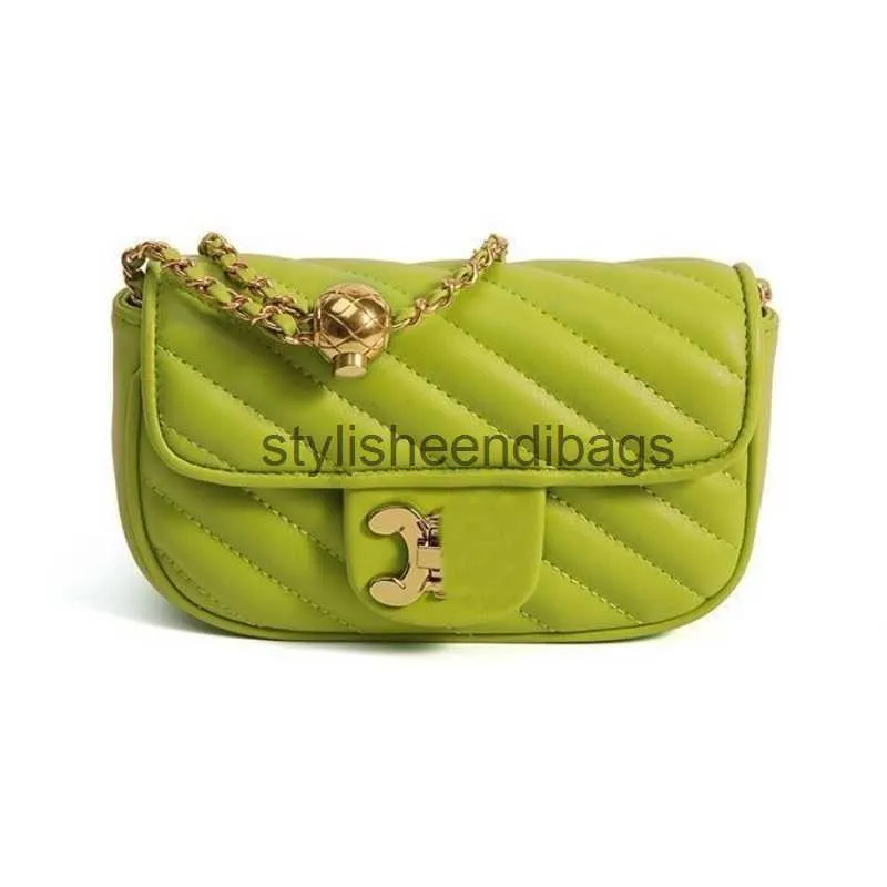 2023 Trendy One Shoulder Mec Shoulder Bag For Women Small Square Chain