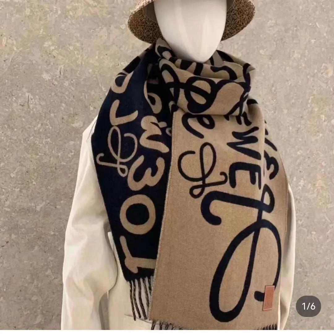 ブランドデザイナーレディースファッションスカーフ太い女性の長い冬のウールカシミアショールヘッドスカーフフリンジ