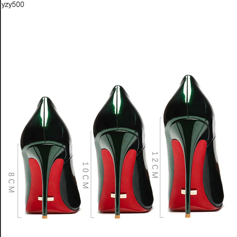Chaussures de luxe Style Star femmes pompes brillantes marque chaussures à talons hauts robe chaussure de mariage loubutinly chrétiens fond rouge KPU3