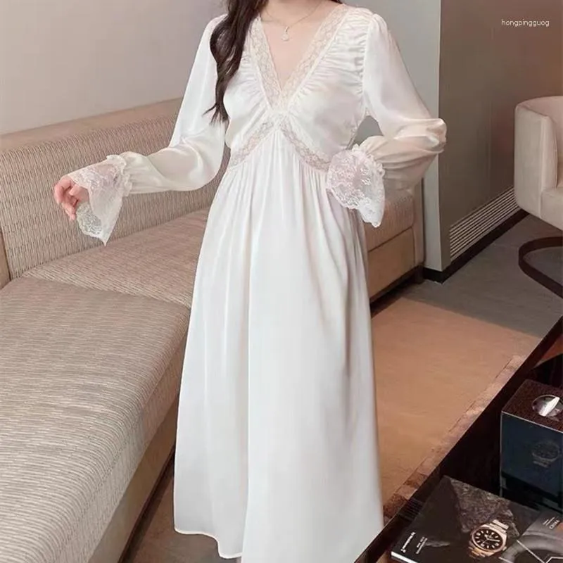 Damska odzież sutowa czysta seksowna nocna jedwabna spódnica z długim rękawem wiosna jesienna francuska koronkowa koszulka koszulowa dama sukienka do spania
