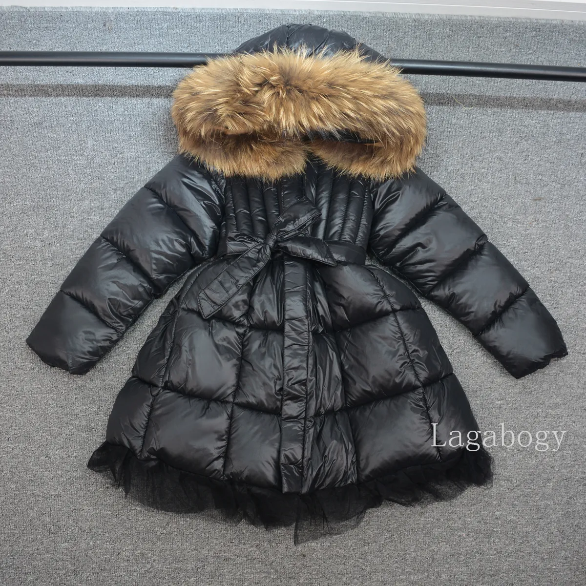 Płaszcz w dół płaszcz dziewczyny zima długa bawełniana sukienka Parka Toddler Shinny z kapturem płaszcz świąteczne kostiumy do snowsuit TZ346 230926