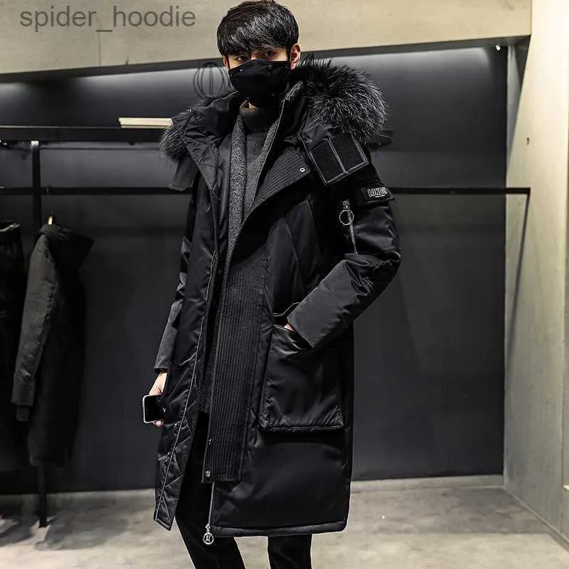 Męskie Down Parkas 2023 Zime nowi koreańscy mężczyźni Parka zagęszcza się nad kolanem długa męska kurtka modna moda futra kołnierzowa odzież uliczna L230926