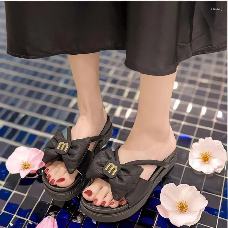 Женские тапочки, 2023 г., пляжная обувь с открытым носком и бантом на толстой подошве, летняя одежда для женщин, вне сотни