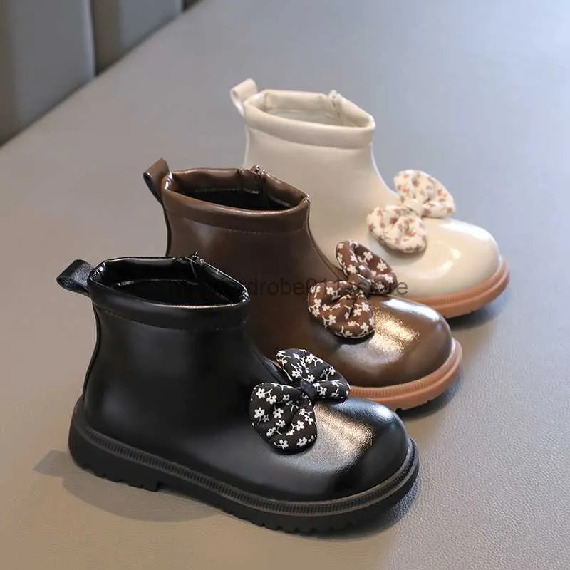 Bow hotsell chelsea boots