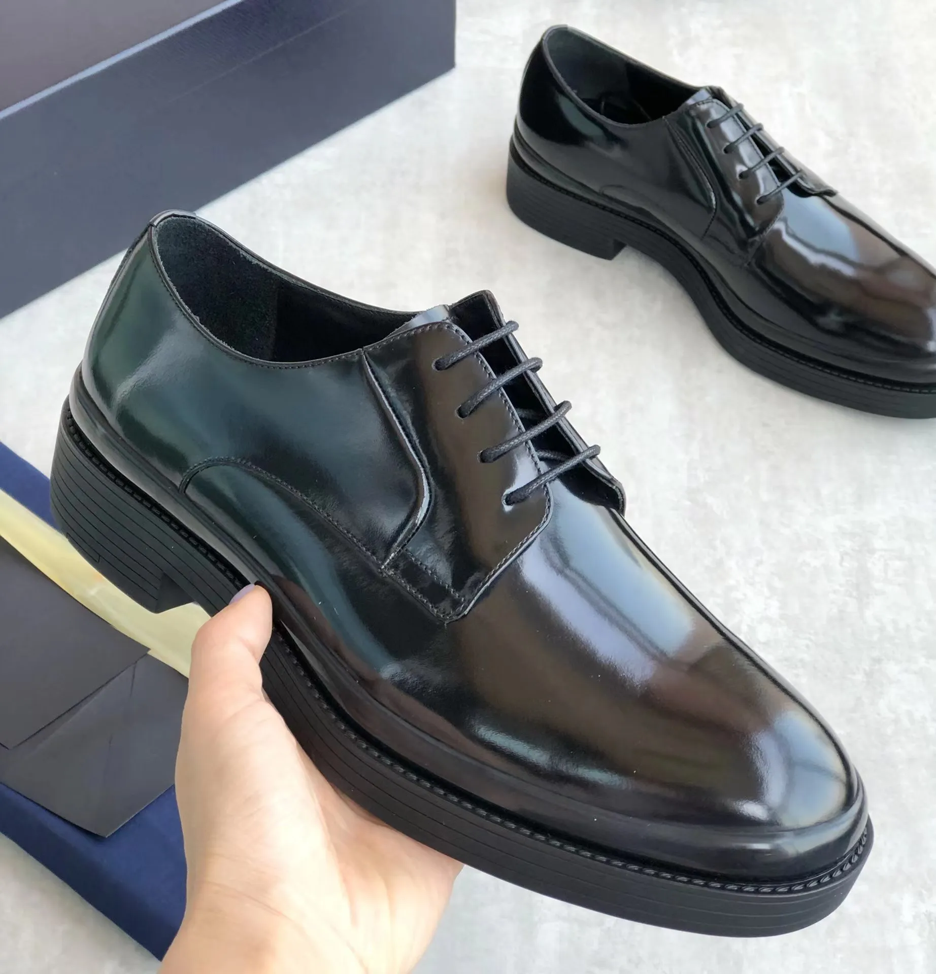 High End Brands Men S Dress Shoes Oxfords Brogue Wedding Flats Male Leather Office Brand Designer Casual Formal Platform 38 45 Business From 71 47 DHgate