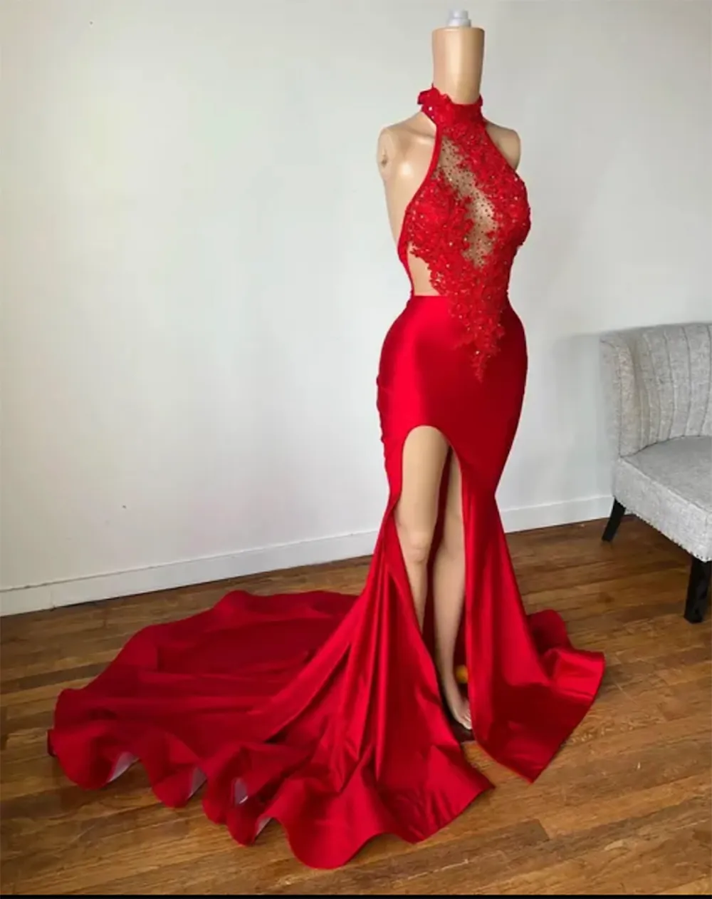 Élégant rouge col haut robes de soirée sans manches robes noires appliques longues robes de bal Avondjurk Dubaï sirène robes de soirée formelles