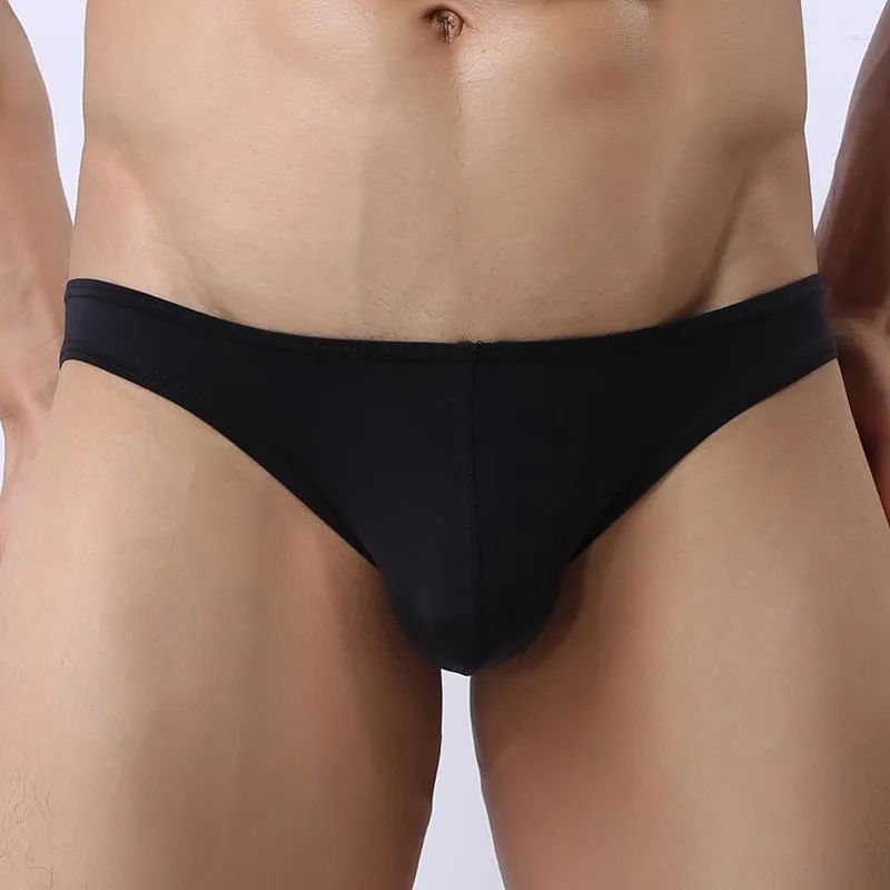 Majaki seksowne męskie bieliznę u zapoczątkowe jednoczęściowe ultra-cienkie przejrzyste briefy Low Talle Shorts Mężczyźni