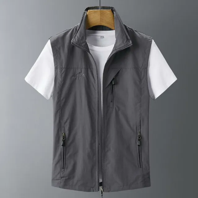 Mens Vests Summer Men Sleeveless Jacket Fashion Casual Fishing Vest Male  Solid Color Black Green 230925 From Fan02, $18.23