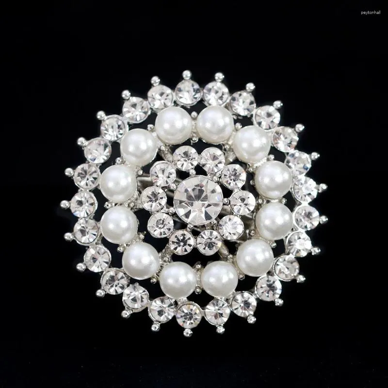 Broscher trendiga strass blomma kvinnor imitation pärla runda brosch stift halsdukar spänne smycken tillbehör