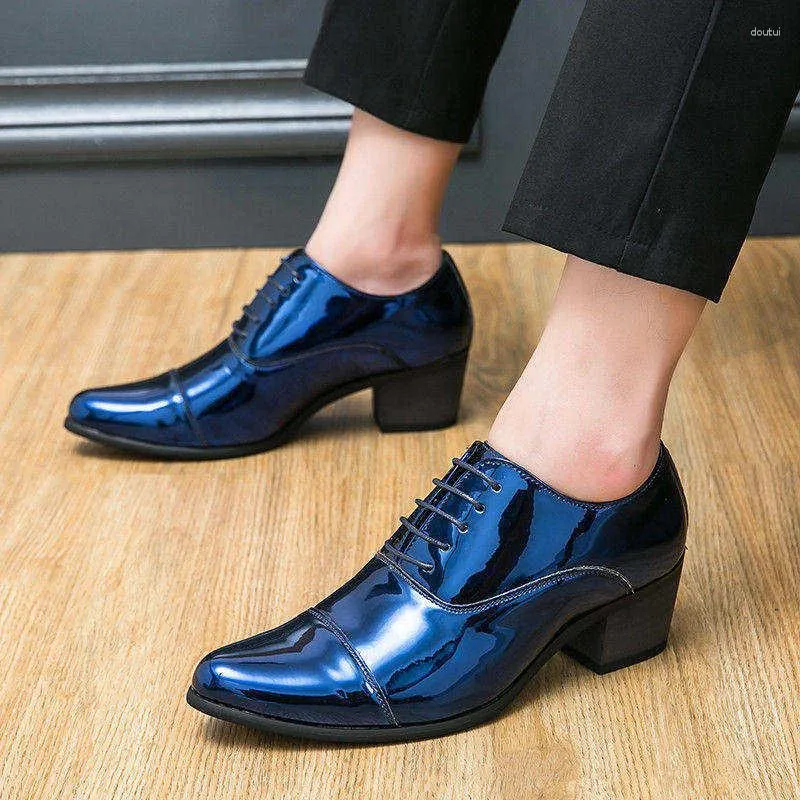 Tacchi scarpe deals uomo