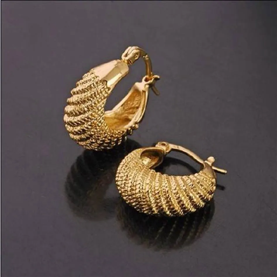 Amazon.com: 14K Gold Filled Ball Stud Earrings, Simple Studs, Dot Stud  Earrings, Gold Filled Jewelry, Tiny Women Studs, 4mm Dot Minimalist Earrings,  Gold Round Ball Earrings, Child Earrings, Dainty Studs : Handmade