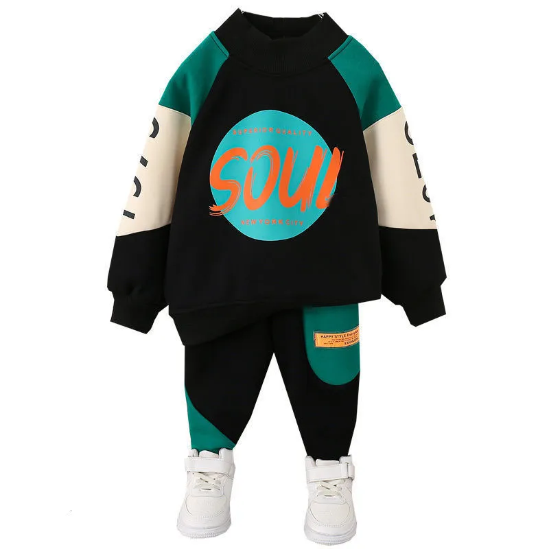 Kleidung Sets Fleece Warme Jungen Kleidung Set Hosen Kinder Herbst Winter Brief Gedruckt Sweatshirts Hosen Outfits Baby Trainingsanzug 210Y 230926