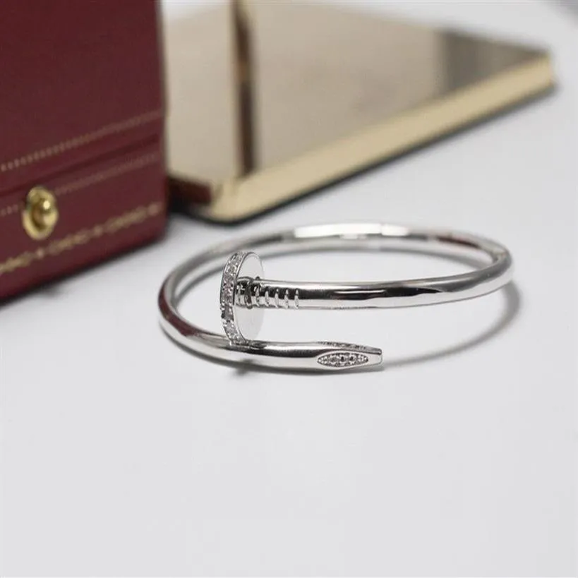 C Mode-Klassiker-Armband mit Diamanten besetztes Lu-Xu-Ry-Armband, klassische Mode-Temperament-Damen-Stern-Stil241J