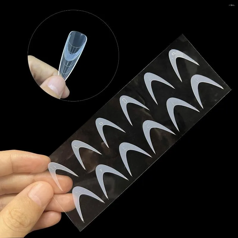 Fałszywe paznokcie 12/60PCS Ponownie używane miękka silikonowa podkładka francuska paznokcie paznokcie podwójna naklejka do form przedłużania manicure Forma