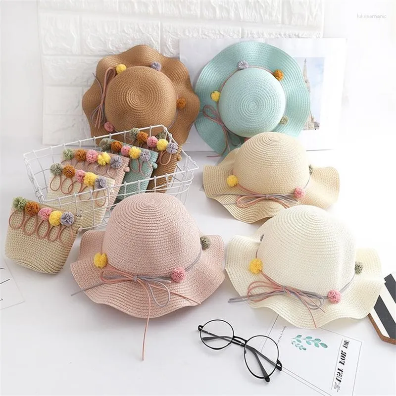 Breda randen hattar Spring Baby Girls Straw Hat Bag Barn Floppy Breattable Beach Sun Cap Handle Princess Seaside Caps