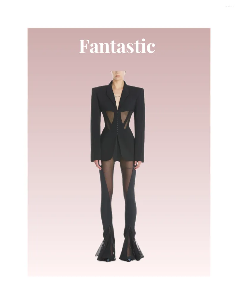 Costumes Femmes Fantastique Automne 2023 Femmes High Street Sexy See-Sheer Tulle Corseted Veste Bureau Lady Crochet et Eye Revers Cou Blazer en noir