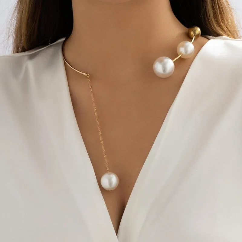 Pendant Necklaces Big Pearl Necklace For Women Simple Geometric Style Personalized Noble And Elegant Clavicle Chain Open Collar Jewelry