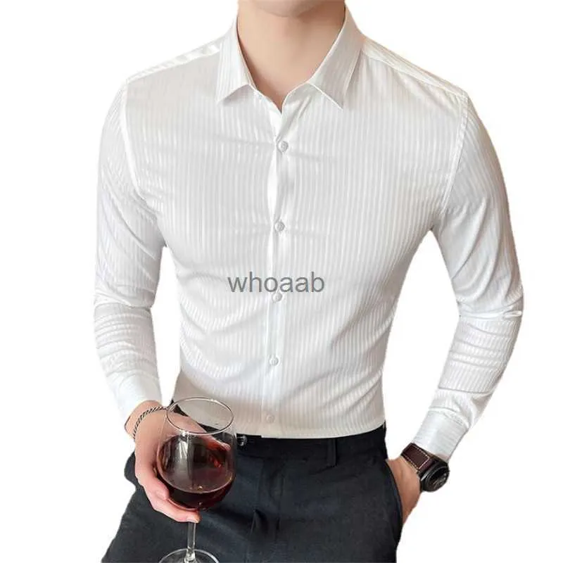 メンズドレスシャツプレミアムブランドメンズビジネスストライプシャツブラックホワイトスリムフィットウェディングバンケットパーティードレスシャツhomme衣類サイズ3xl-S YQ230926