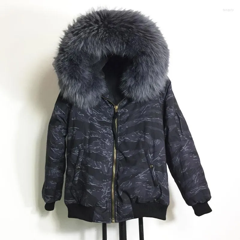 Bomber grigio mimetico invernale in pelliccia da donna, stile unisex, colletto in procione grande, giacca bomber alla moda taglie forti