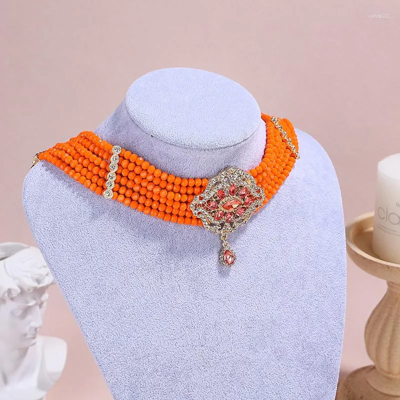 Pendentif Colliers Bijoux de cheveux de mariée de luxe avec chaîne de cou Perles de verre Collier à la main Collier de robe de mariée marocaine Bijoux