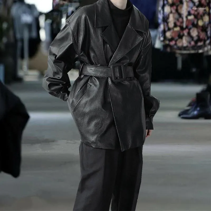 Windbreaker trend shop
