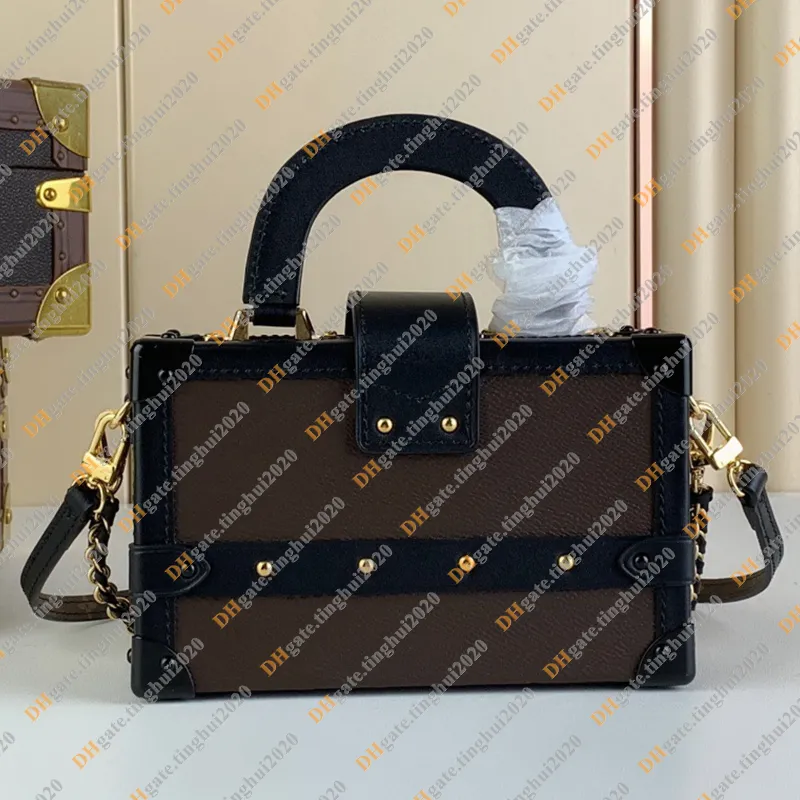 【THEAIRTOWN】 kit mini shoulder bag LeSportsac - Black With Pink Hearts Nylon Mini Shoulder Bag
