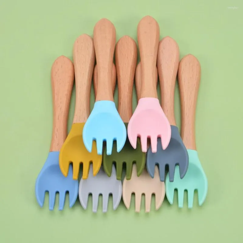 Cuillères 2 pièces/ensemble 14cm enfants fourchette ensemble couleur bonbon bord lisse manche en bois Silicone enfant cuillère pour bébé Mini mangeoires