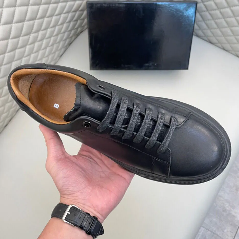 Scarpe firmate Scarpe da donna da uomo Nero Bianco Blu Marrone Grigio Classico semplice stile campus Scarpe casual in pelle moda uomo Scarpe da ginnastica sportive da esterno