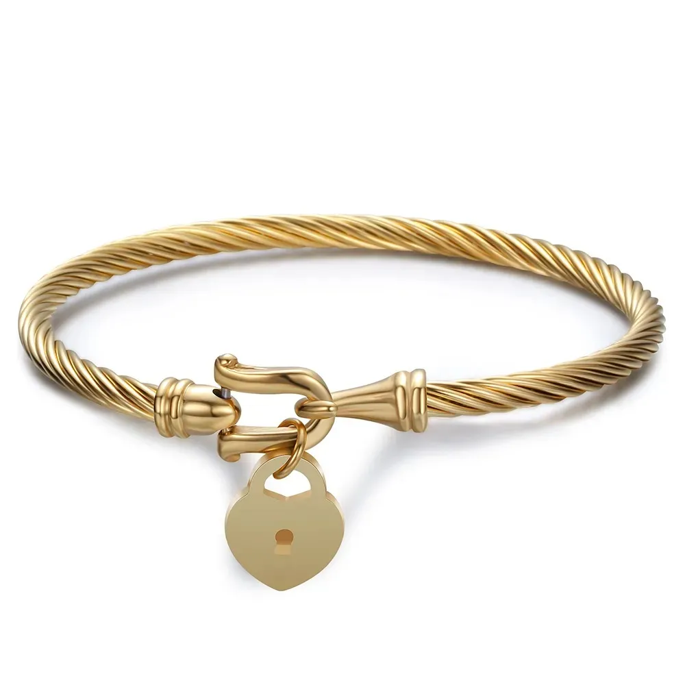 Bracelets de charme de coeur de pêche suspendus de poignets de crochet de conception classique pour femmes bracelet en acier inoxydable bijoux amour pulsera cadeau Q0719