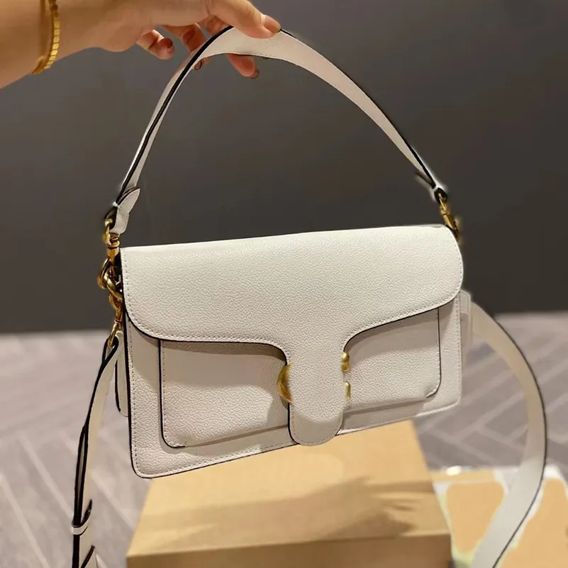 Ladies Bag Fashion Patent Leather Glossy Elegant Noble Atmosphere Female Handbag Shoulder Bag