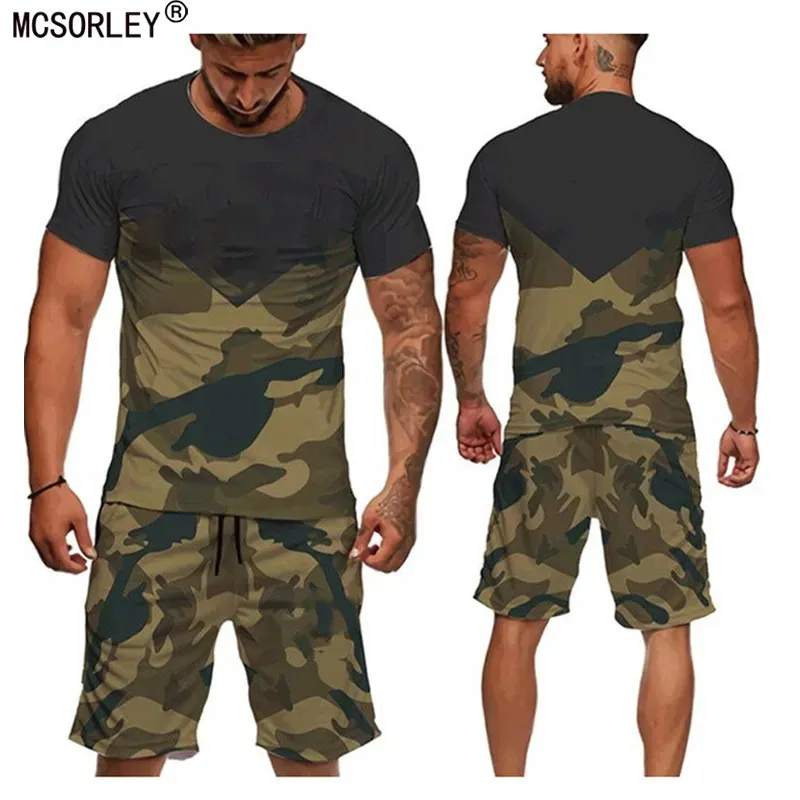 Trainingspakken voor heren Casual set van 2 stuks Camouflage Legergroen T-shirt met korte mouwen Masculina Losse tactische T-stukken Shorts Broek Trainingspakset S-6XL 230927