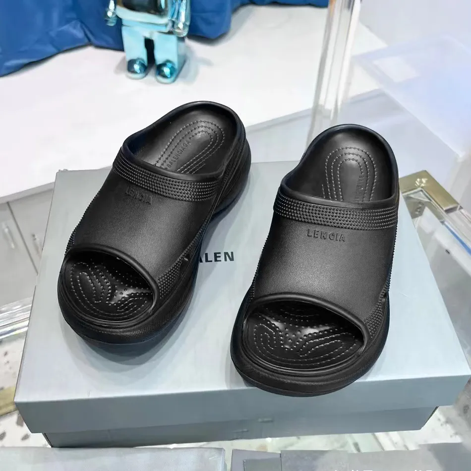 Tjock Soles Woman Sandal Rubber Luxury Platform Slipper Slipper Designer Pool Black Man Slide Leather Shoes Platform Foam Summer With Box