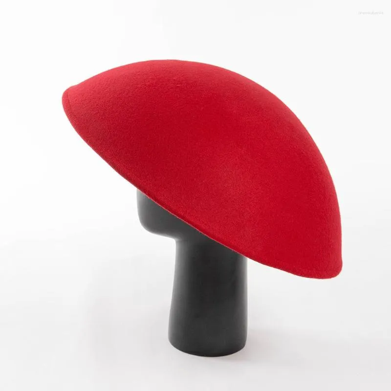 Berets moda retro cúpula grandes beirais lã feltro chapéu high-end desempenho de palco forma côncava na moda mulheres banquete boné