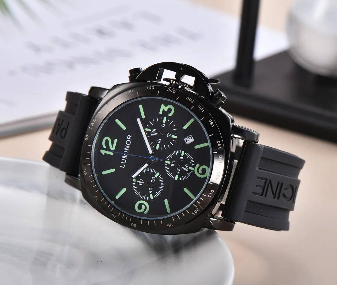 Luxury Chronograph Quartz Dive Watch For Men Paner 2023 Designer