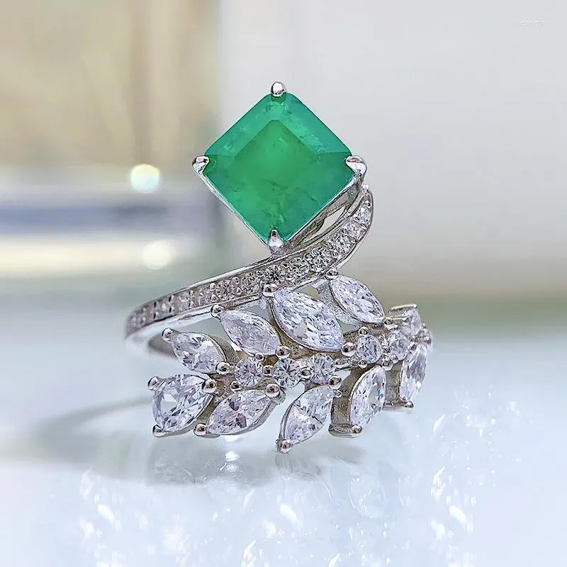 Anneaux de cluster S925 Silver Imitation Emerald 7 Bague de mode de conception géométrique