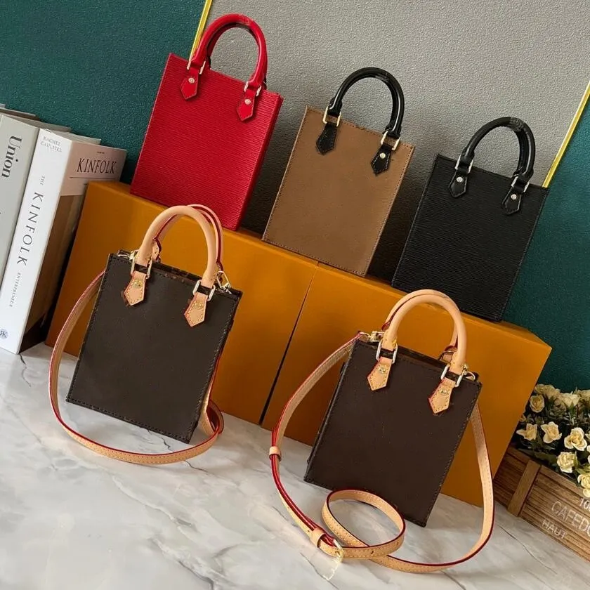 Tasarımcı Kadınlar Klasik Zincir Flep Omuz Crossbody Bag Luxury Havyar Gerçek Deri Tuval Petit Sac Plat Çanta Çantaları