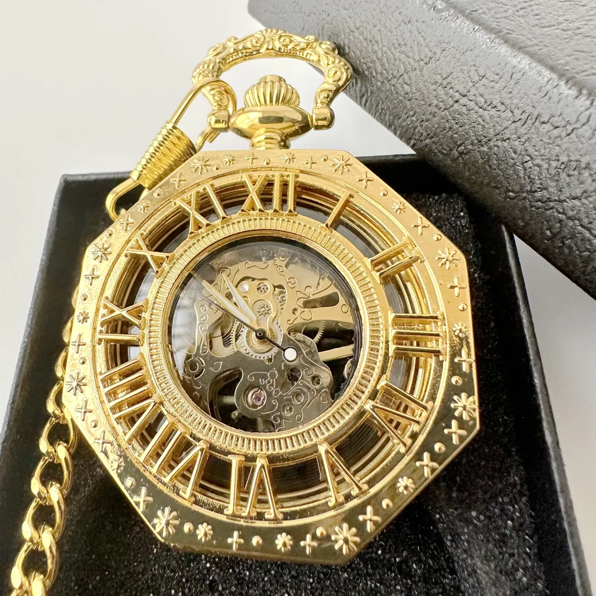 Präglad ihålig mekanisk klocka Octagon Gold Roman Mechanical Pocket Watches