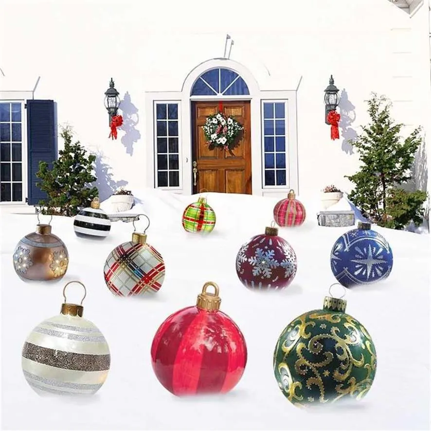 Bola decorada inflável de Natal ao ar livre feita de PVC 23 6 polegadas Decorações de árvores gigantes Decoração de férias 211018293R