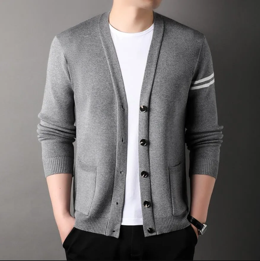 Desinger Fashion men's Knitted Cardigans slim fitting striped knit simple style warm blue gray Sweaters Men Casual Trendy Coats pluz size Jacket male Clothes coats