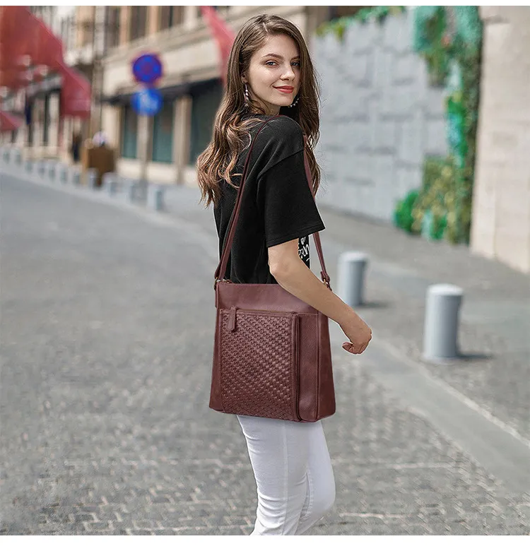 Women Crossbody Handbags