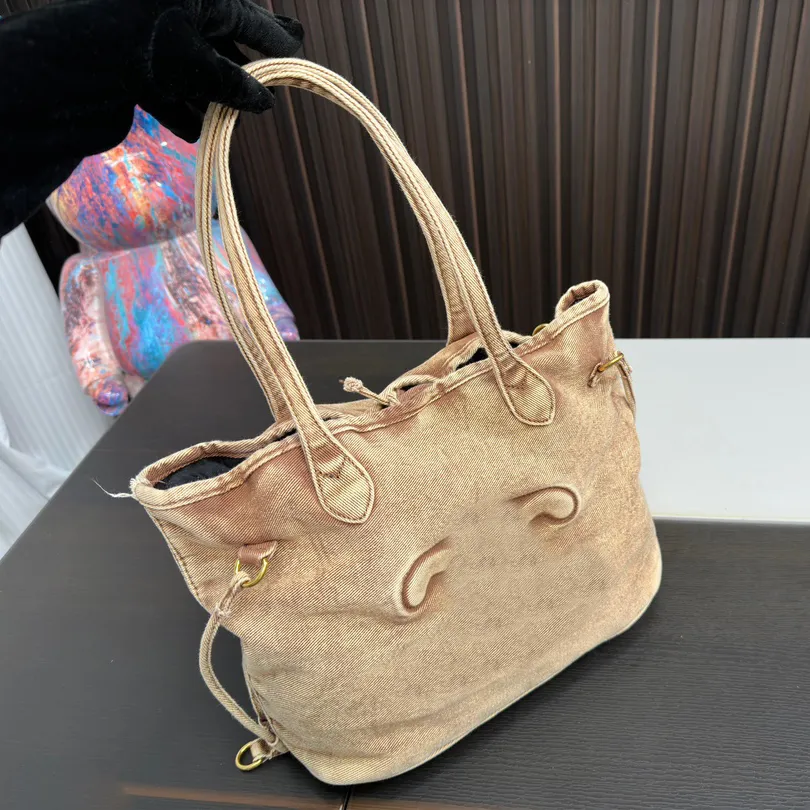 Borsa tote in tela Ce alla moda Borsa da donna di design Borsa a tracolla di moda di lusso Borsa a tracolla Borsa da donna Borsa a tracolla morbida di grande capacità Borse all'ingrosso