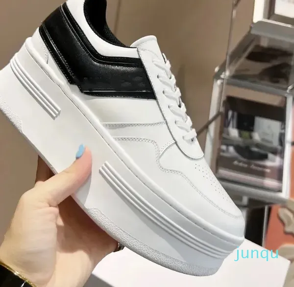 scarpe casual da donna stilista sneakers con fondo spesso e aumento della piattaforma alta e piatta, solide donne bianche