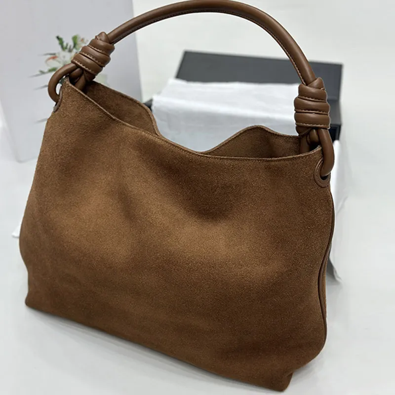 Frosted Shopping Bag Women Plain Tote Bags Large Capacity Handbag Leather Handle Hasp Internal Zipper Pocket Head Layer Calf Leather High Quality Lady Clutch