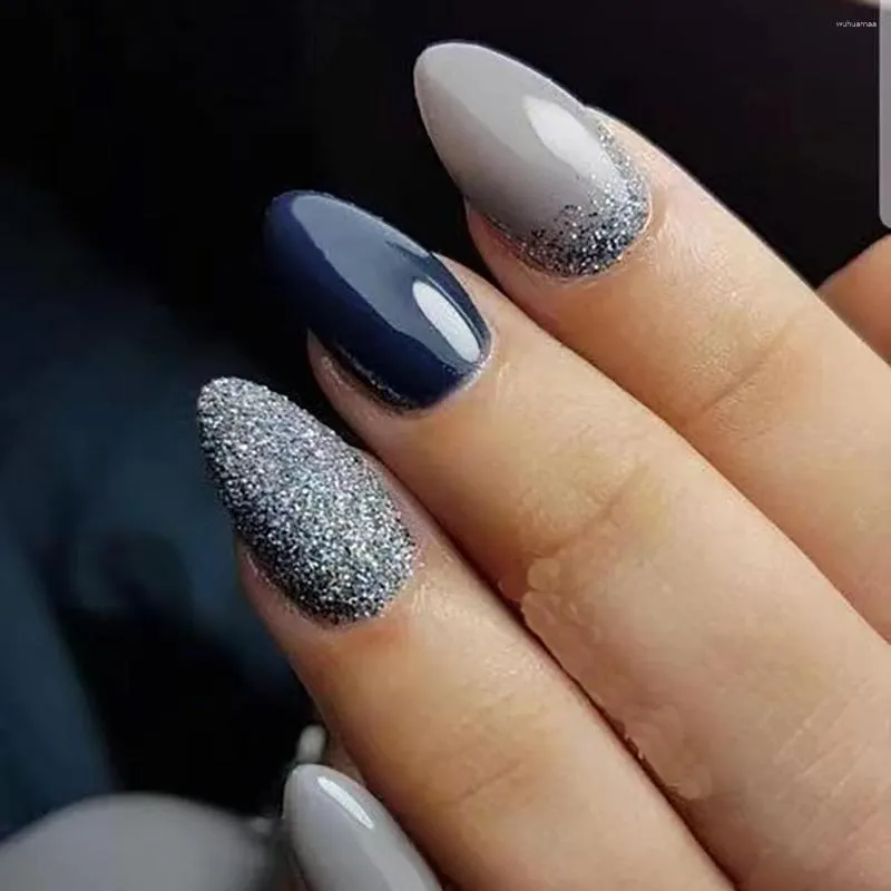 Faux ongles Pothérapie Texture avancée européenne et américaine portant des ongles gris poudre scintillante Ins Style Patch